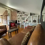 Loft De Charme Climatisé Et Sa Terrasse