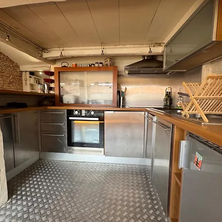 Апартаменты Loft De Charme Climatise Et Sa Terrasse