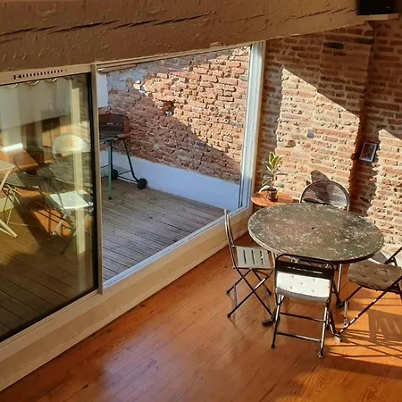 Loft De Charme Saint Cyprien - Clim - Terrasse アパート